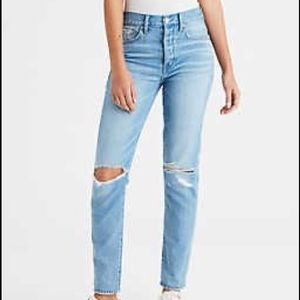 American Eagle | Hi-Rise Girlfriend Jeans